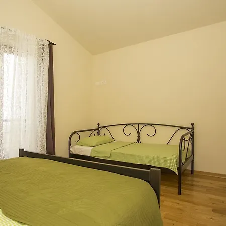 Darinka 658 Сasa de vacaciones Krnica